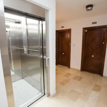 Center Deluxe * Granada